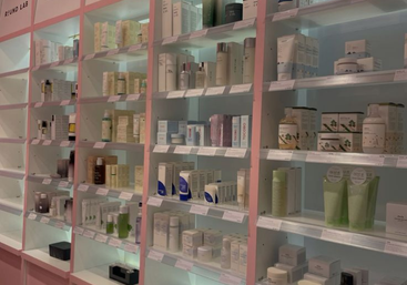 Why Buying Korean Skincare Wholesale in Dubai Is Better Than Importing Directly